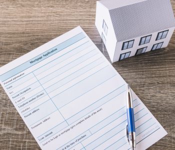 paper-mortgage-request-table Servicio de asesoramiento bancario